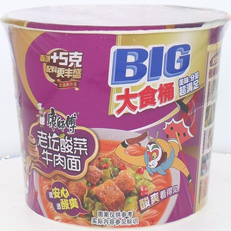 康师傅大食桶陈坛酸菜牛肉面